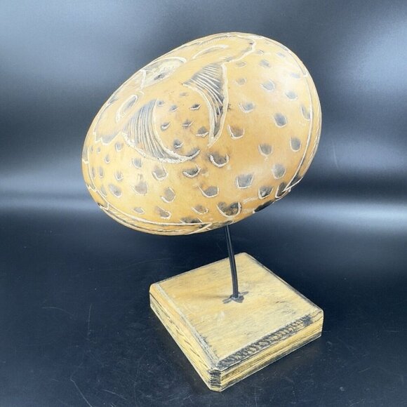 Peruvian Hand Carved Gourd On Wood Stand Leoncio Veli Peru Hand Made Sculpture - Picture 15 of 16
